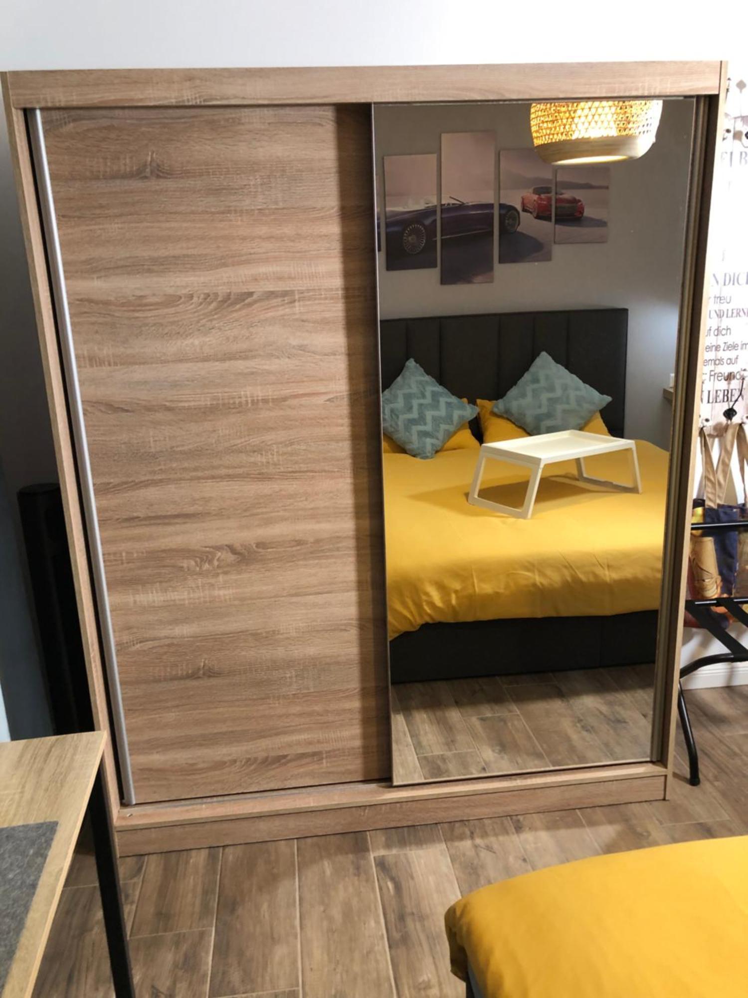 Stylisches Maybach Appartement Mit Terrasse Fuer 5 Personen, 5 Betten, Grosse Kochinsel, Homeoffice Mit 250Mbit Wlan Aidlingen Luaran gambar