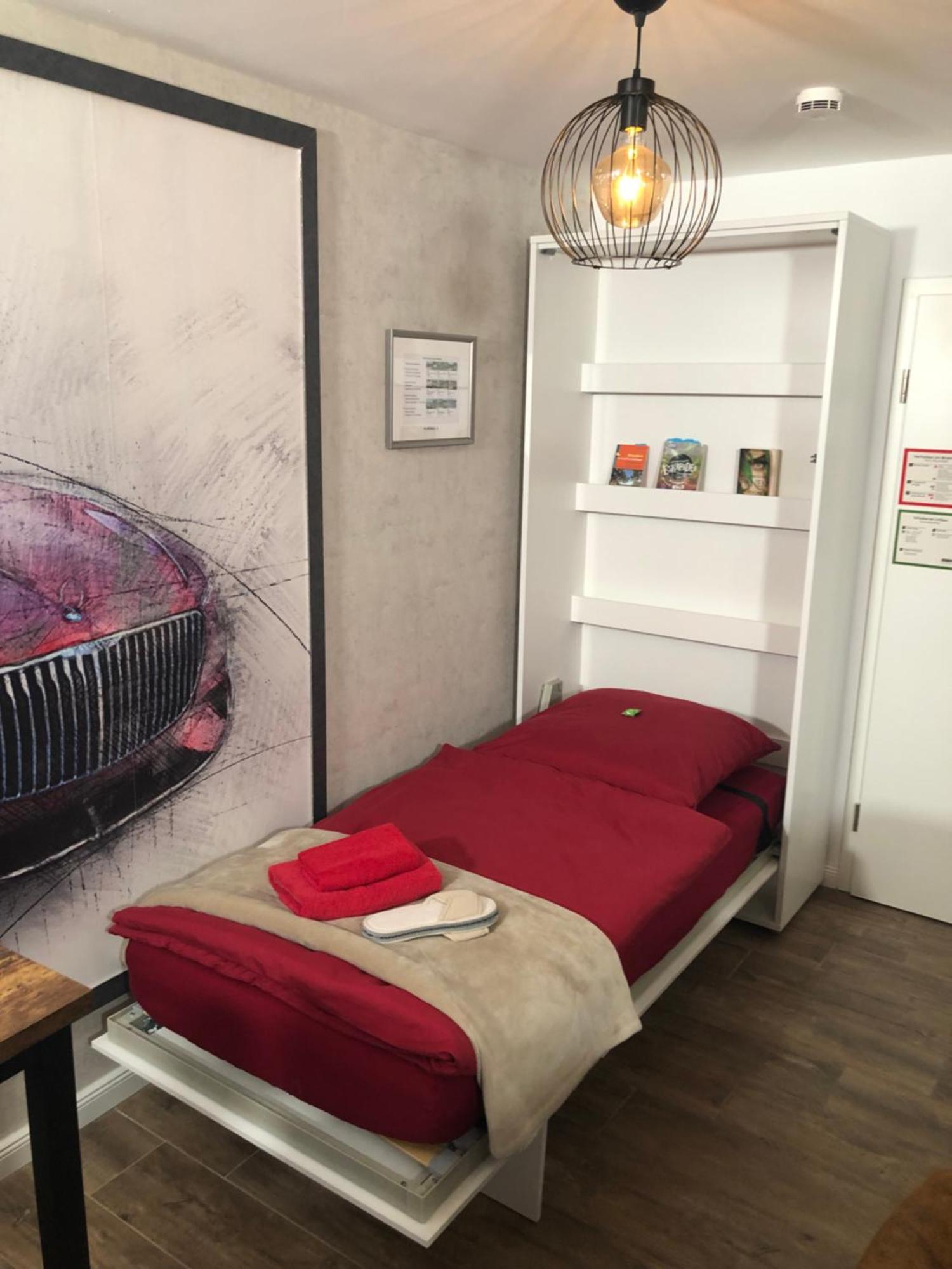 Stylisches Maybach Appartement Mit Terrasse Fuer 5 Personen, 5 Betten, Grosse Kochinsel, Homeoffice Mit 250Mbit Wlan Aidlingen Luaran gambar